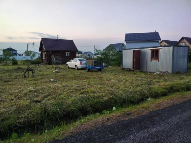 Купить земельный участок у метро Шушары в Санкт-Петербурге. Вариант № 2110829, 4, площадь -  квм, цена 3000000 рублей