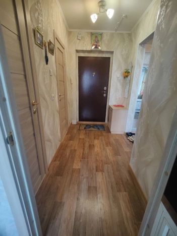 Купить двухкомнатную квартиру на вторичке на улице Ладожская в Новосибирской области. Вариант № 2542226, 5, площадь -  квм, цена 6200000 рублей