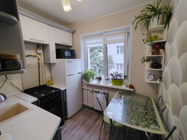 Купить квартиру на улице Шершнева в Белгороде. Вариант № 2821540, 5, площадь -  квм, цена 4750000 рублей