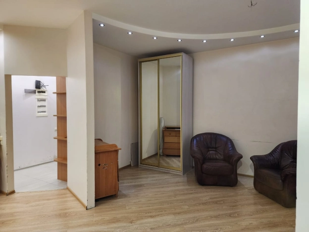 . Вариант № 25570, 0, площадь - 70.2 квм, цена 10300000 рублей