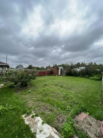 Купить дом на улице Сиреневая в Тюменской области. Вариант № 57642, 11, площадь -  квм, цена 900000 рублей