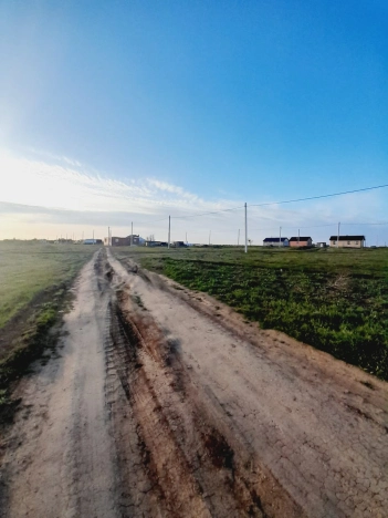 Купить земельный участок на улице Заречная в Республике Калмыкия. Вариант № 34546, 9, площадь -  квм, цена 600000 рублей