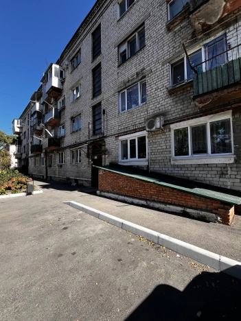 Купить комнату в Уссурийске. Вариант № 5922134, 13, площадь -  квм, цена 1600000 рублей