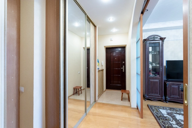 . Вариант № 7621175, 22, площадь - 69 квм, цена 11250000 рублей