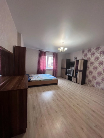 Снять квартиру в Калининградской области. Вариант № 6618117, 16, площадь - квм, цена 30000 рублей