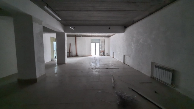 Снять коммерческую недвижимость в Тобольске. Вариант № 12226, 5, площадь -  квм, цена 160000 рублей