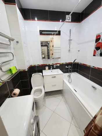 Купить двухкомнатную квартиру в Сыктывкаре. Вариант № 7778106, 14, площадь -  квм, цена 8000000 рублей