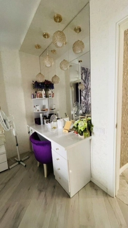 Купить трехкомнатную квартиру на улице Олега Кошевого в Калининграде. Вариант № 49255, 19, площадь -  квм, цена 8200000 рублей