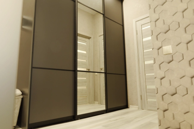 Купить однокомнатную квартиру на вторичке в районе Даниловский в Москве. Вариант № 8840644, 14, площадь -  квм, цена 26800000 рублей