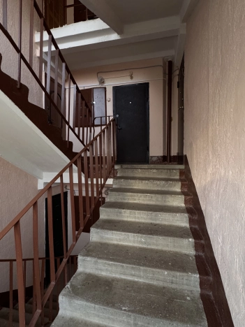 Купить квартиру в Коврове. Вариант № 6649815, 8, площадь -  квм, цена 1750000 рублей