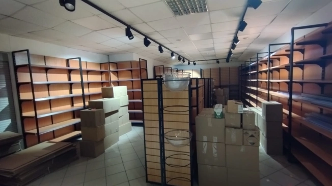 Снять коммерческую недвижимость в Омске. Вариант № 6883341, 11, площадь -  квм, цена 210000 рублей