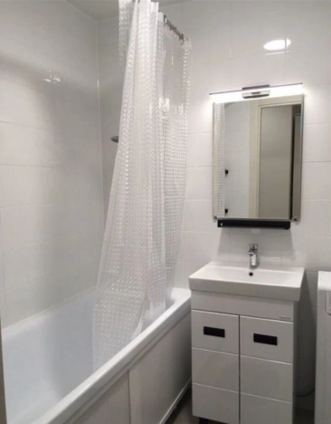 Купить квартиру в Москве. Вариант № 10238818, 6, площадь - квм, цена 10700000 рублей