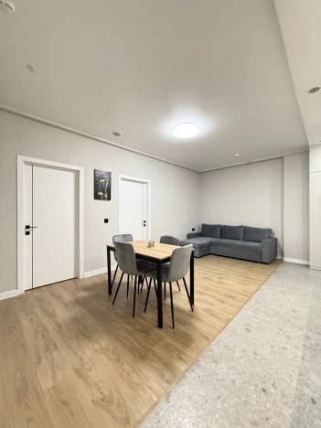 Купить квартиру в Москве. Вариант № 10134943, 15, площадь -  квм, цена 20000000 рублей