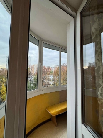 Купить квартиру в Москве. Вариант № 8547875, 20, площадь -  квм, цена 29300000 рублей