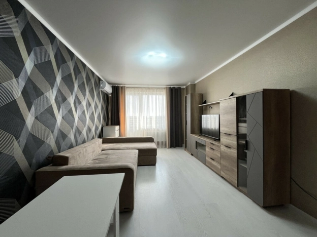 Купить однокомнатную квартиру в Воронеже. Вариант № 8336255, 0, площадь - квм, цена 4900000 рублей