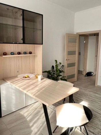 Купить квартиру в Москве. Вариант № 9981152, 3, площадь -  квм, цена 23500000 рублей