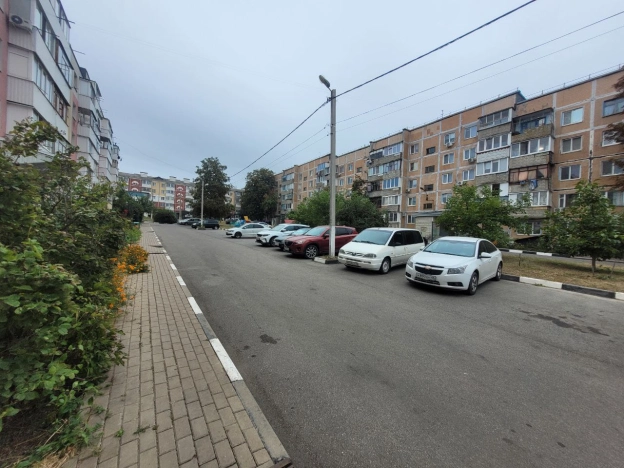 Купить однокомнатную квартиру в Микрорайоне 11-й в Белгороде. Вариант № 5550479, 2, площадь -  квм, цена 3450000 рублей