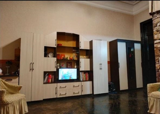 Купить комнату в Ростове-на-Дону. Вариант № 9266883, 0, площадь -  квм, цена 2400000 рублей