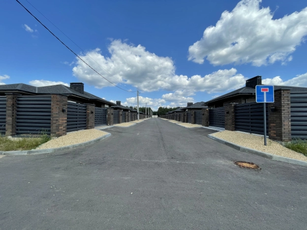 Купить дом в районе Советский в Воронеже. Вариант № 2595894, 8, площадь -  квм, цена 14500000 рублей