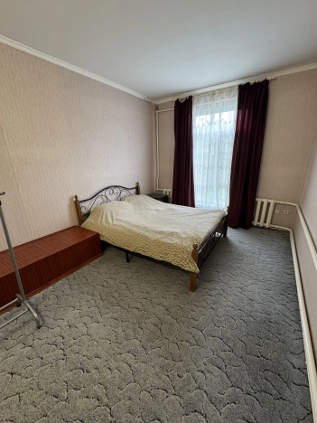 Снять дом в Таганроге. Вариант № 6843665, 12, площадь -  квм, цена 35000 рублей