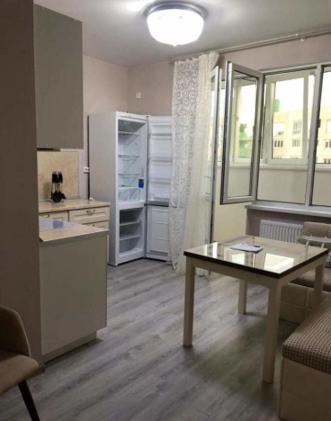 Купить однокомнатную квартиру в Краснодаре. Вариант № 10281968, 4, площадь -  квм, цена 5790000 рублей