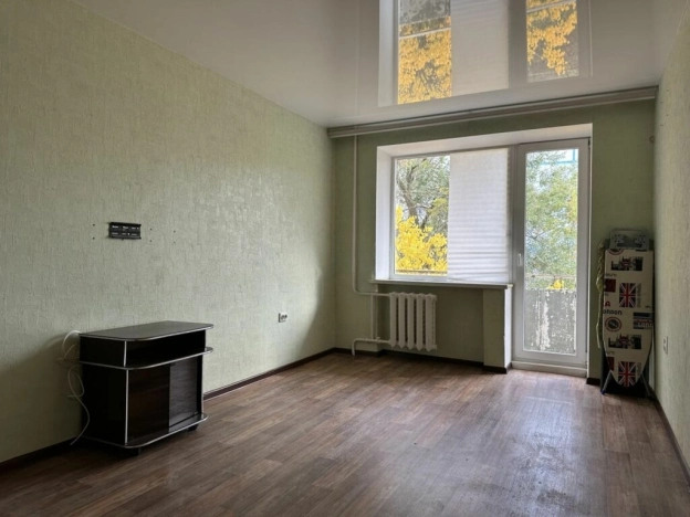 Купить однокомнатную квартиру в Волгограде. Вариант № 9122717, 0, площадь -  квм, цена 3150000 рублей