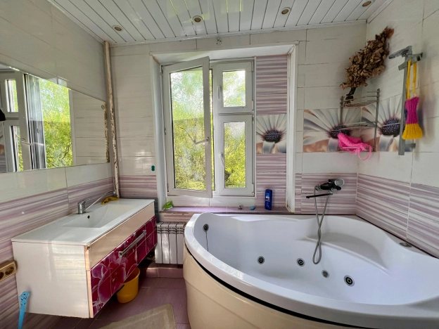 Купить квартиру на вторичке на улице Ореховый бульвар в Москве. Вариант № 34764, 0, площадь -  квм, цена 17600000 рублей