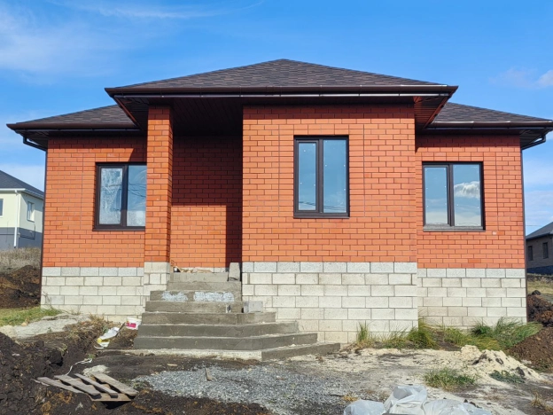 Купить дом в Белгороде. Вариант № 10018, 0, площадь -  квм, цена 6000000 рублей