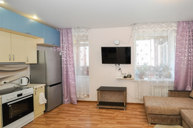 Купить Студию в Новосибирской области. Вариант № 8151563, 3, площадь -  квм, цена 3400000 рублей