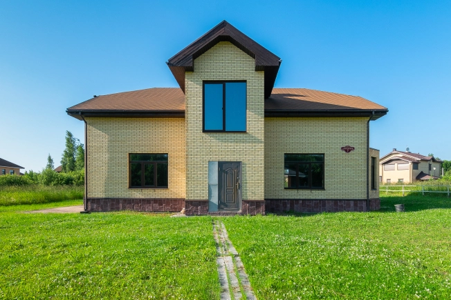 Купить дом в Санкт-Петербурге. Вариант № 1383934, 0, площадь -  квм, цена 15068000 рублей