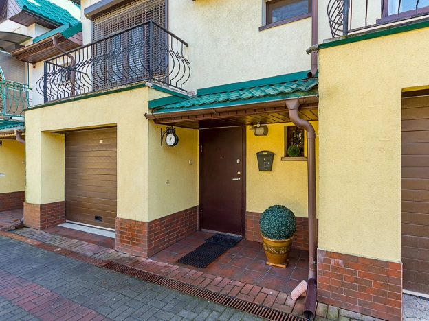 Купить таунхаус в Калининграде. Вариант № 51994, 24, площадь -  квм, цена 34500000 рублей