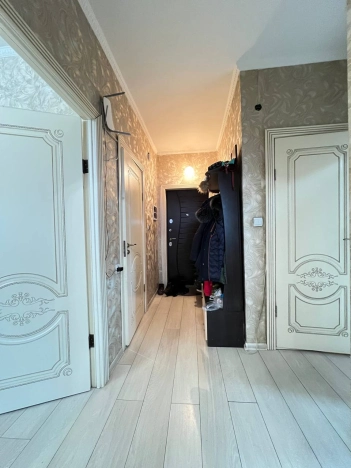 Купить квартиру на улице Боевая в Улан-Удэ. Вариант № 17653, 8, площадь -  квм, цена 8500000 рублей