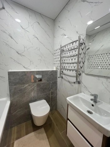 Купить двухкомнатную квартиру в районе Московский в Калининграде. Вариант № 34903, 17, площадь -  квм, цена 9800000 рублей