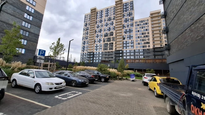 Купить двухкомнатную квартиру в ЖК Гарантия на Обрывной в Краснодаре. Вариант № 6272730, 14, площадь -  квм, цена 10000000 рублей