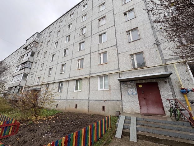 Купить двухкомнатную квартиру в Сыктывкаре. Вариант № 8466490, 18, площадь -  квм, цена 4850000 рублей