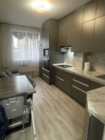 Купить однокомнатную квартиру на улице Целинная в Алтайском крае. Вариант № 8865380, 1, площадь - квм, цена 4000000 рублей