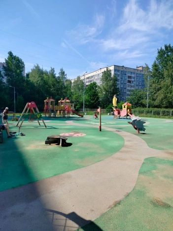 Купить однокомнатную квартиру на вторичке в районе Выборгский в Санкт-Петербурге. Вариант № 224669, 14, площадь -  квм, цена 7000000 рублей