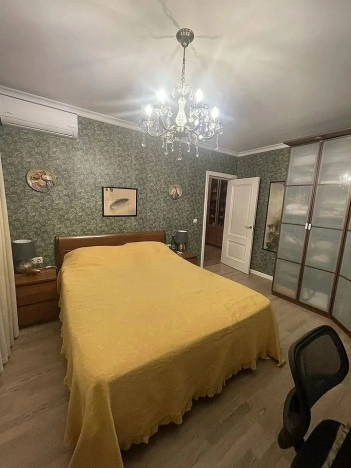 Купить квартиру в Москве. Вариант № 2120556, 24, площадь - квм, цена 23000000.0000 рублей