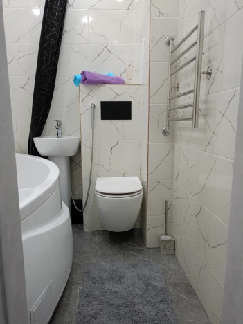 Купить квартиру в районе Заводский в Кемерове. Вариант № 7244194, 10, площадь -  квм, цена 4100000 рублей