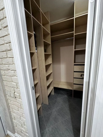 Купить квартиру в Москве. Вариант № 9864777, 12, площадь -  квм, цена 26500000 рублей