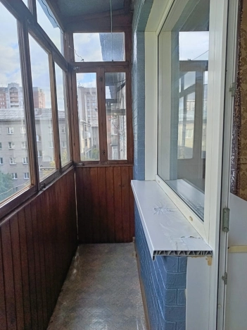 Купить квартиру на улице Галущака в Новосибирске. Вариант № 10704022, 8, площадь -  квм, цена 4990000 рублей