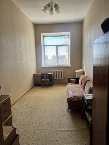 Купить однокомнатную квартиру на вторичке у метро Проспект Ветеранов в Санкт-Петербурге. Вариант № 3767719, 0, площадь -  квм, цена 4950000 рублей