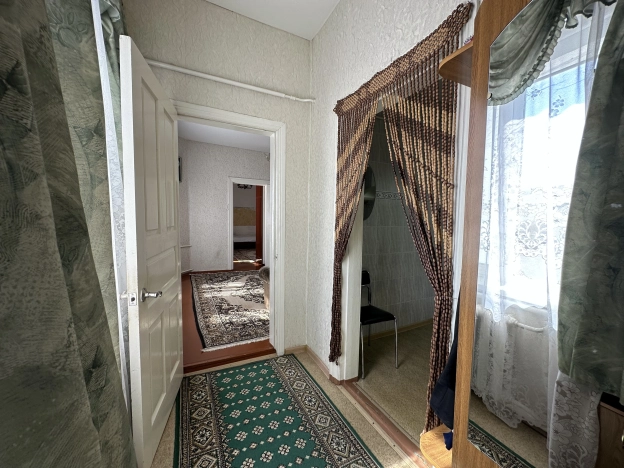 Купить двухкомнатную квартиру на улице Черкасская в Краснодаре. Вариант № 3734038, 14, площадь -  квм, цена 4400000 рублей