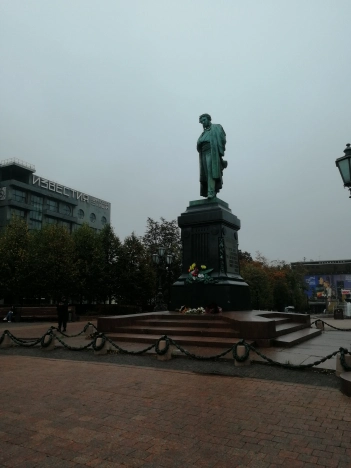 Снять коммерческую недвижимость в Москве. Вариант № 3676, 7, площадь -  квм, цена 2237760.0000 рублей