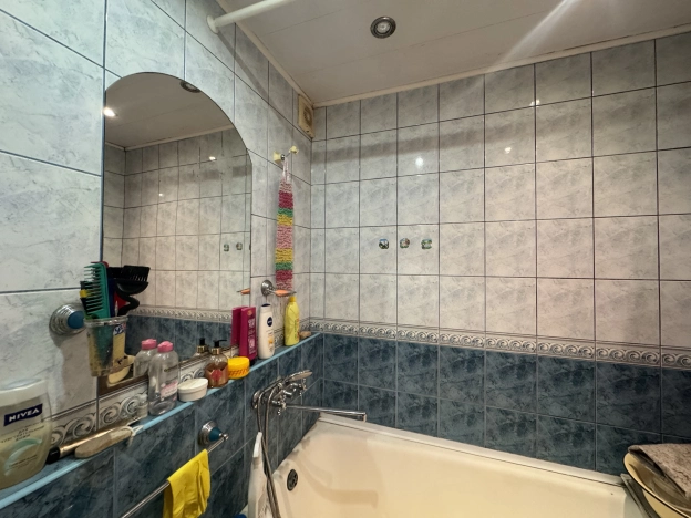 Купить трехкомнатную квартиру в Калининграде. Вариант № 10733799, 3, площадь -  квм, цена 5400000 рублей