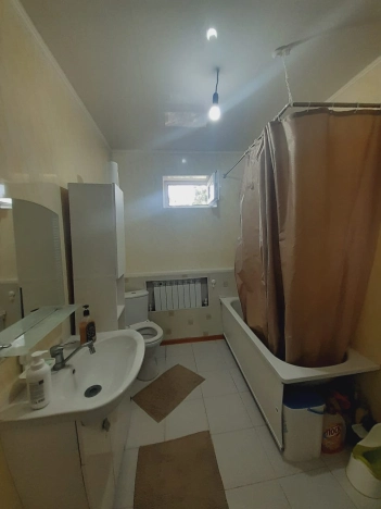 Купить дом в Элисте. Вариант № 37371, 7, площадь -  квм, цена 4800000 рублей