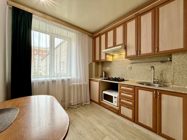 Купить трехкомнатную квартиру в Смоленской области. Вариант № 6714822, 3, площадь -  квм, цена 5840000 рублей