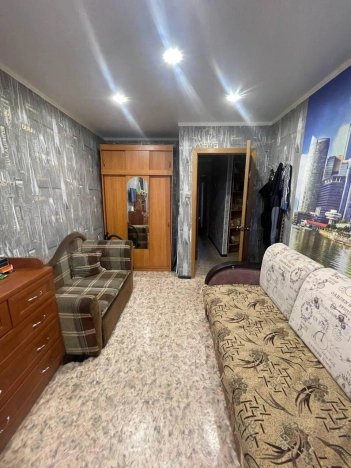 Купить трехкомнатную квартиру в Республике Башкортостан. Вариант № 9937228, 7, площадь -  квм, цена 3850000 рублей