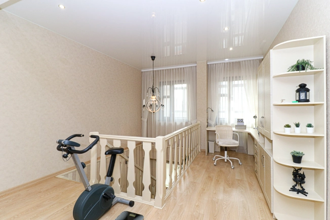 Купить четырехкомнатную квартиру в Владимирской области. Вариант № 9259268, 16, площадь -  квм, цена 16500000 рублей