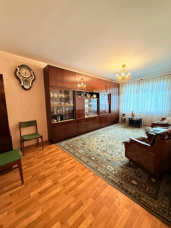 Купить квартиру в Москве. Вариант № 8334452, 2, площадь -  квм, цена 16500000 рублей